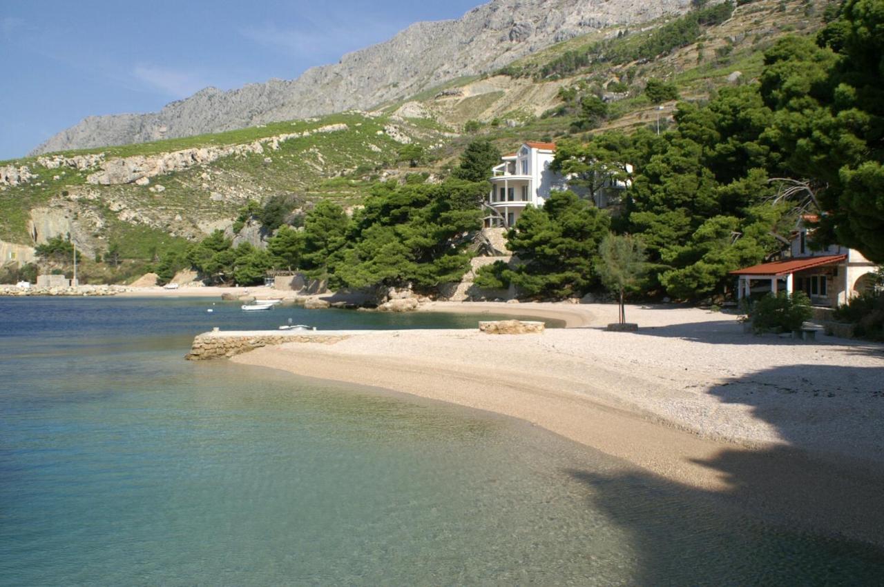 Apartments By The Sea Medici, Omis - 1046 Mimice Kültér fotó